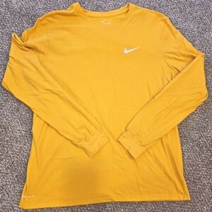 Long sleeve Nike shirt